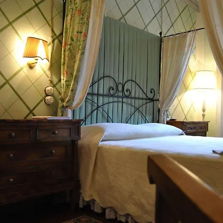 Residenza Palazzo Visdomini ベッド・アンド・ブレックファスト 5*