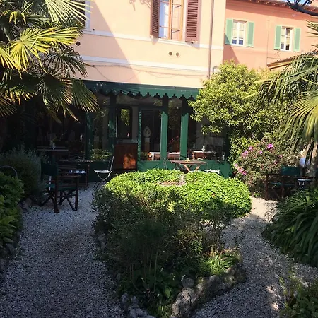 Bed & Breakfast Residenza Palazzo Visdomini Pietrasanta