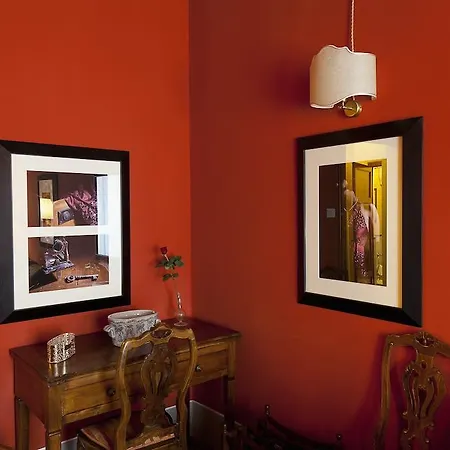 فندق مبيت وإفطار Residenza Palazzo Visdomini 4*