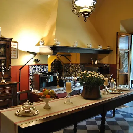 Residenza Palazzo Visdomini 5*