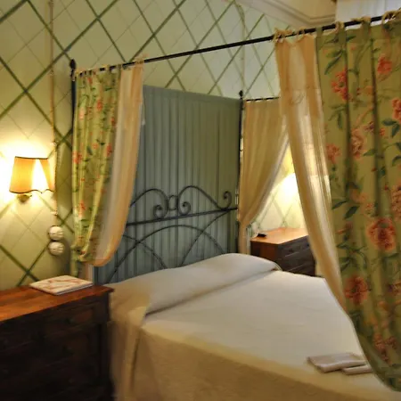 Residenza Palazzo Visdomini 5* Pietrasanta