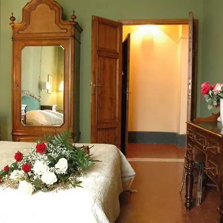 Residenza Palazzo Visdomini Couette-café 5*